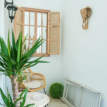 Apartamento Laura Puerto Valencia