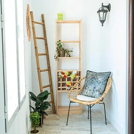 Apartamento Laura Puerto Valencia