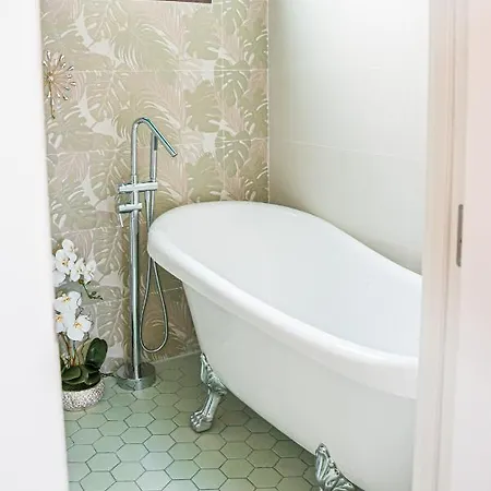 Laura Puerto Apartamento